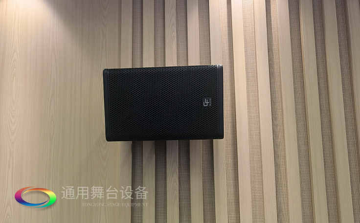 淮安市淮陰開(kāi)明實(shí)驗(yàn)學(xué)校報(bào)告廳項(xiàng)目竣工 項(xiàng)目包含機(jī)械舞臺(tái)吊桿、剛性防火幕等