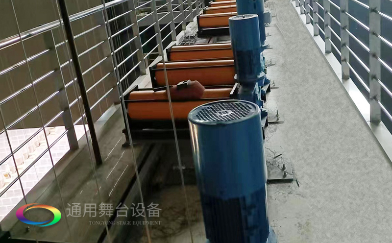 淮安開明實驗學(xué)校報告廳、舞臺機(jī)械吊桿、鋼性防火幕項目